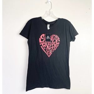 NWT La Pop Art Heart Graphic T-Shirt